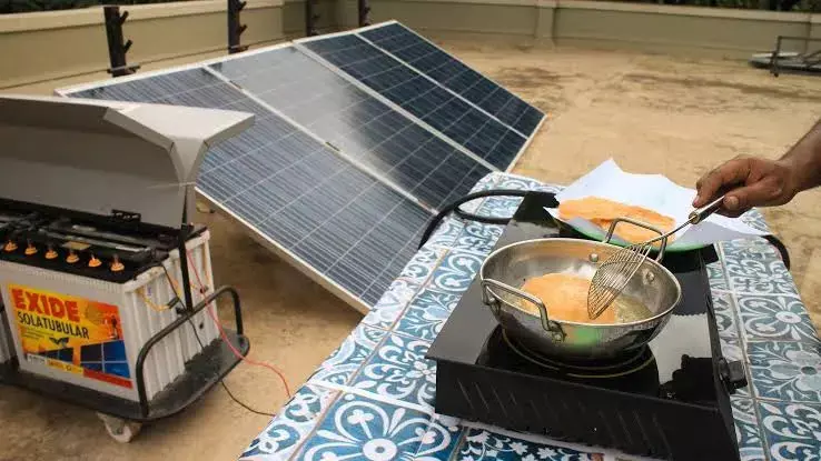 फ्री में सोलर चूल्हा पाएं और गैस सिलेंडर के बिल से मुक्ति पाएं, दिन के साथ रात मे भी बना सकते है पकवान | Get free solar stove and get relief from